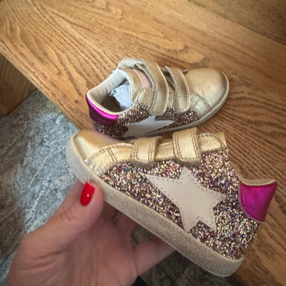 Naturino Gold and Pink Glitter Sneakers